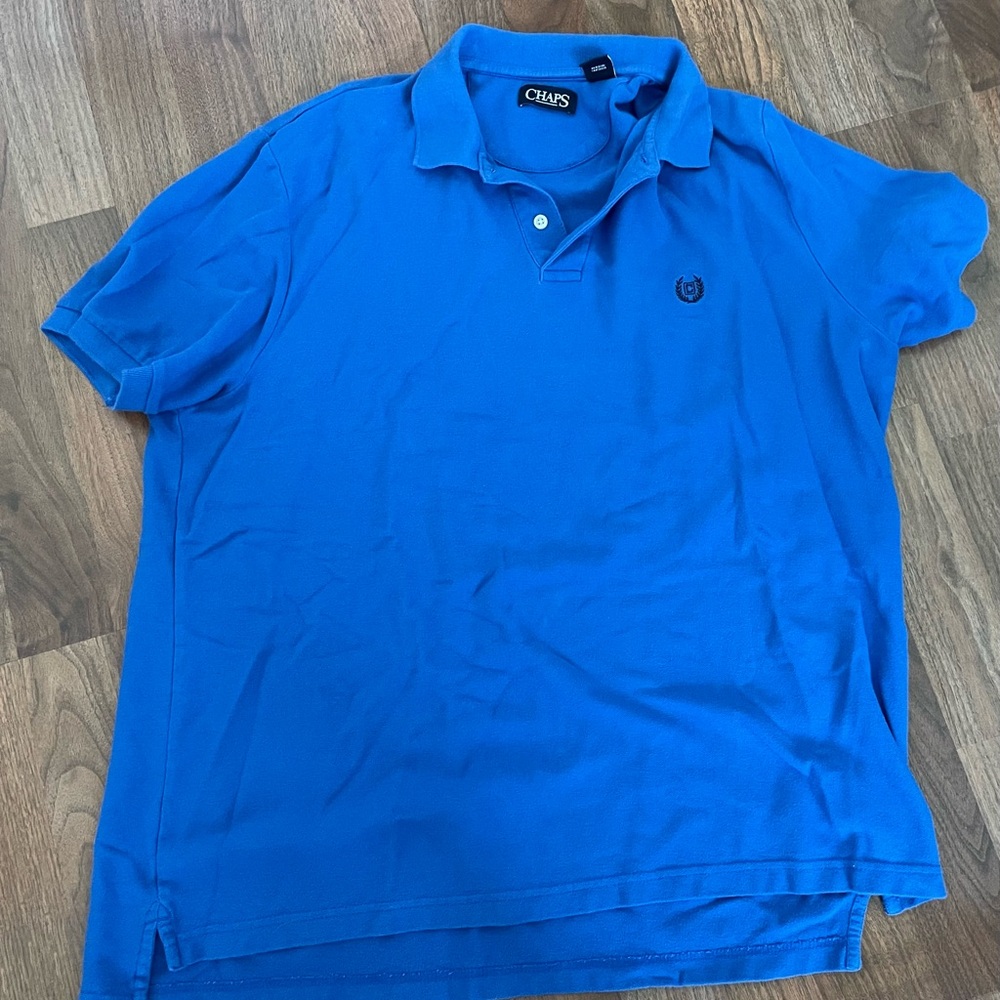 Men’s Chaps blue polo shirt. Size XL.